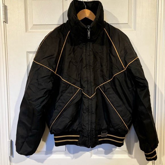 Vintage Yamaha Snowmobile Racing Jacket Coat Mens
Size M Black Gold Maxim - Picture 1 of 10